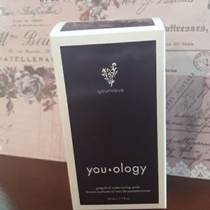 Younique Rose Water Toning Spritz